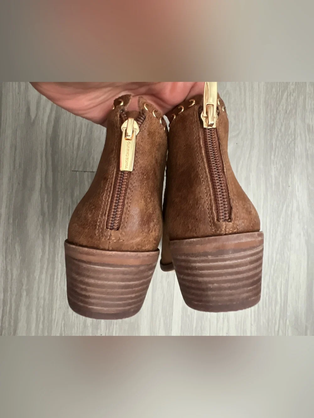 Vince Camuto Brown Suede Studded Cutout Ankle Booties Women’s 9.5 Western Boho